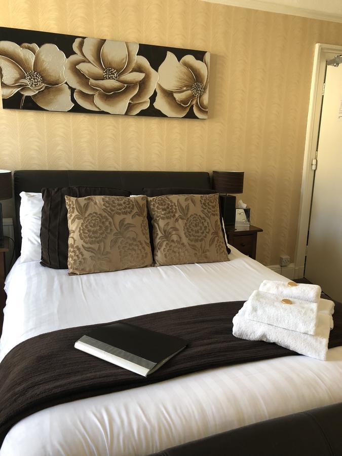 Pensión Adelphi Southport